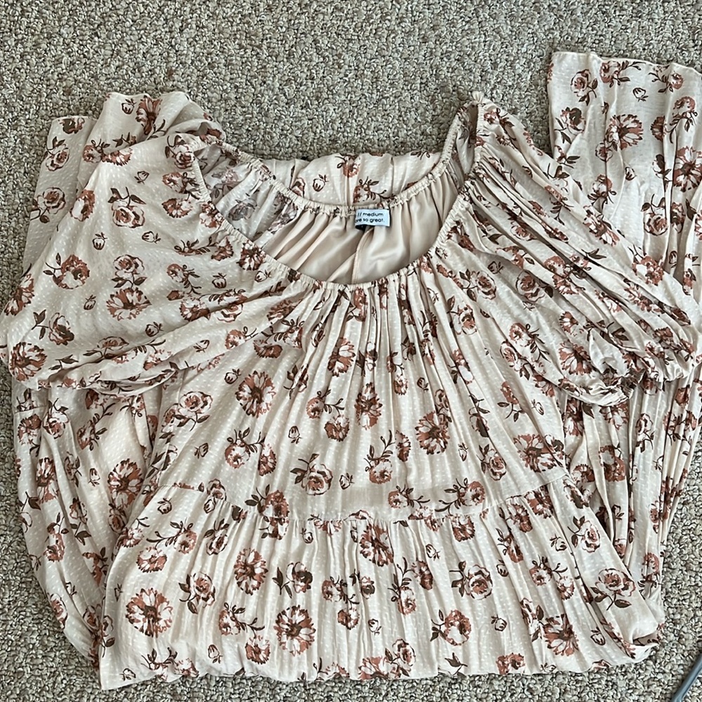 Shop Zoco Daymaker Dress // Cream and Floral